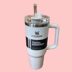 Stanley travel quencher tumbler